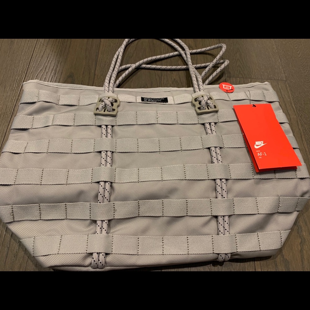 NWT Nike AF1 Tote Bag BA4989334 Khaki Rattan